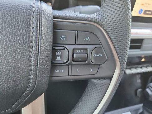 New 2026 Toyota Tacoma TRD Off-Road AWD/4WD image 17