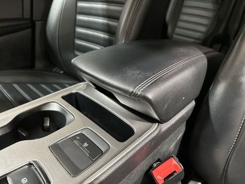 Used 2024 Ford Edge SEL image 21