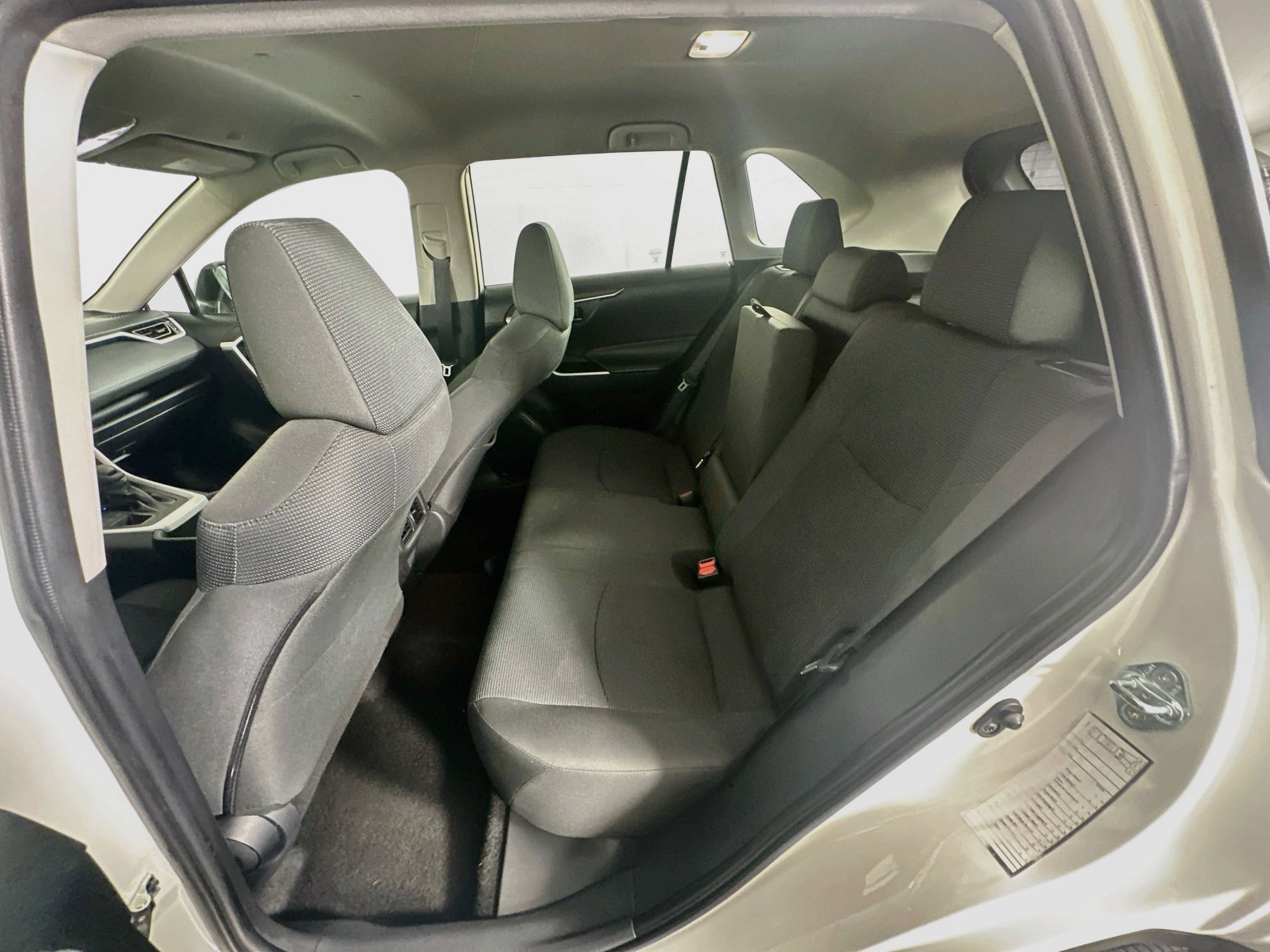 Used 2024 Toyota RAV4 LE AWD/4WD image 26
