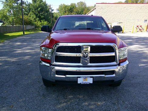 Used 2018 RAM 2500 Tradesman w/ Chrome Appearance Group AWD/4WD image 8