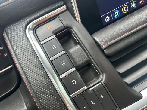 Used 2021 Chevrolet Tahoe RST image 33