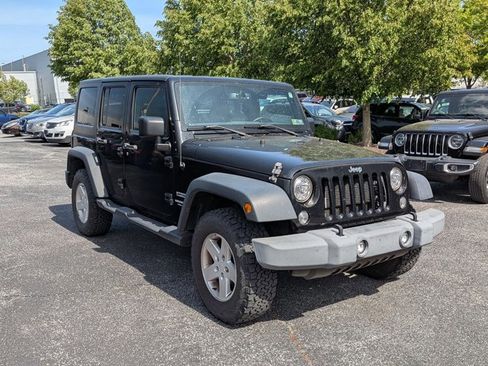 Used 2017 Jeep Wrangler Unlimited Sport w/ Quick Order Package 24S AWD/4WD image 3
