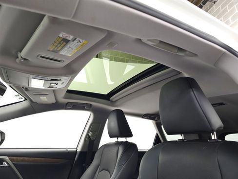 Used 2022 Lexus RX 350L FWD w/ Premium Package image 19