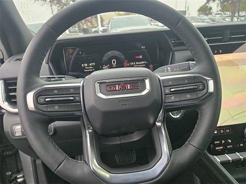 New 2026 GMC Terrain Elevation w/ Elevation Premium Package image 24