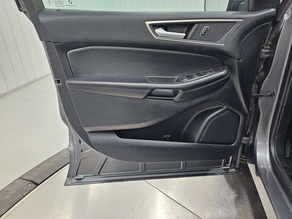 Used 2024 Ford Edge SEL w/ Convenience Package AWD/4WD image 27