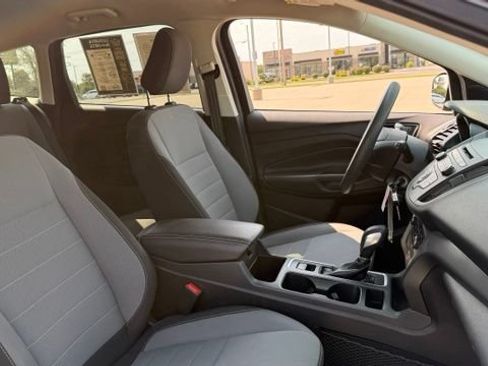 Used 2018 Ford Escape S FWD image 22