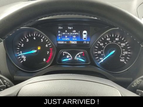 Used 2017 Ford Escape SE w/ SE Leather Comfort Package FWD image 28