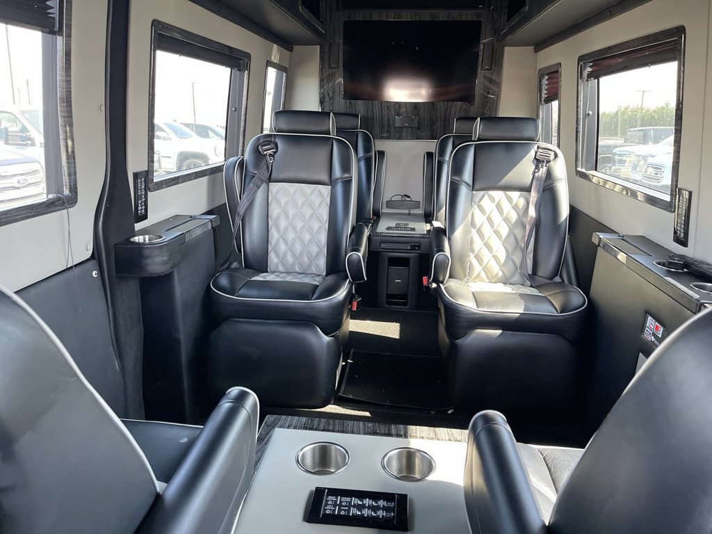 Used 2016 Mercedes-Benz Sprinter 3500 image 16