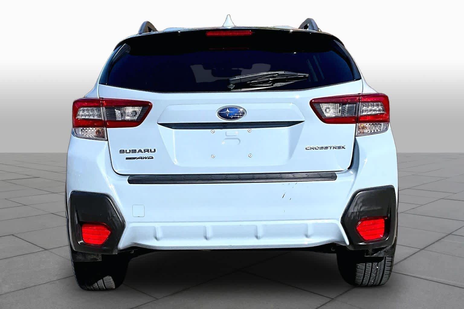 Used 2021 Subaru Crosstrek 2.0i Premium w/ Moonroof Package AWD/4WD image 5
