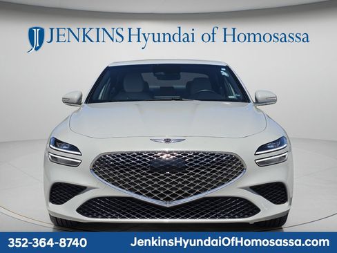 Used 2025 Genesis G70 2.5T RWD image 11
