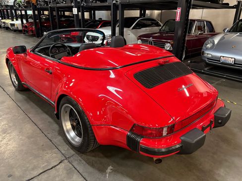 Used 1989 Porsche 911 Carrera RWD image 16