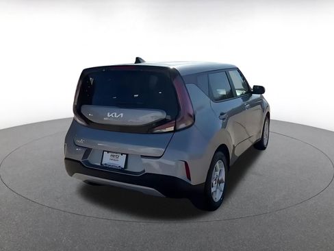 Used 2025 Kia Soul LX w/ LX Technology Package image 12