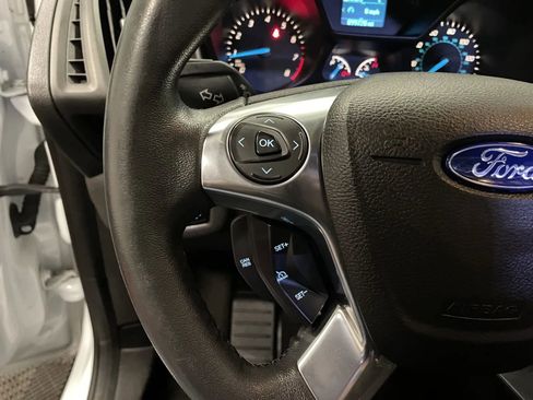 Used 2016 Ford Transit Connect XLT image 18
