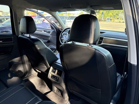Used 2019 Volkswagen Atlas SE AWD/4WD image 27