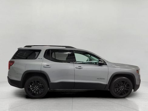 Used 2023 GMC Acadia SLE w/ Driver Convenience Package image 12