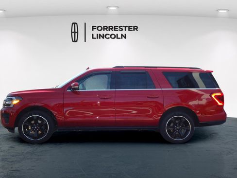 Used 2022 Ford Expedition Max Limited image 6