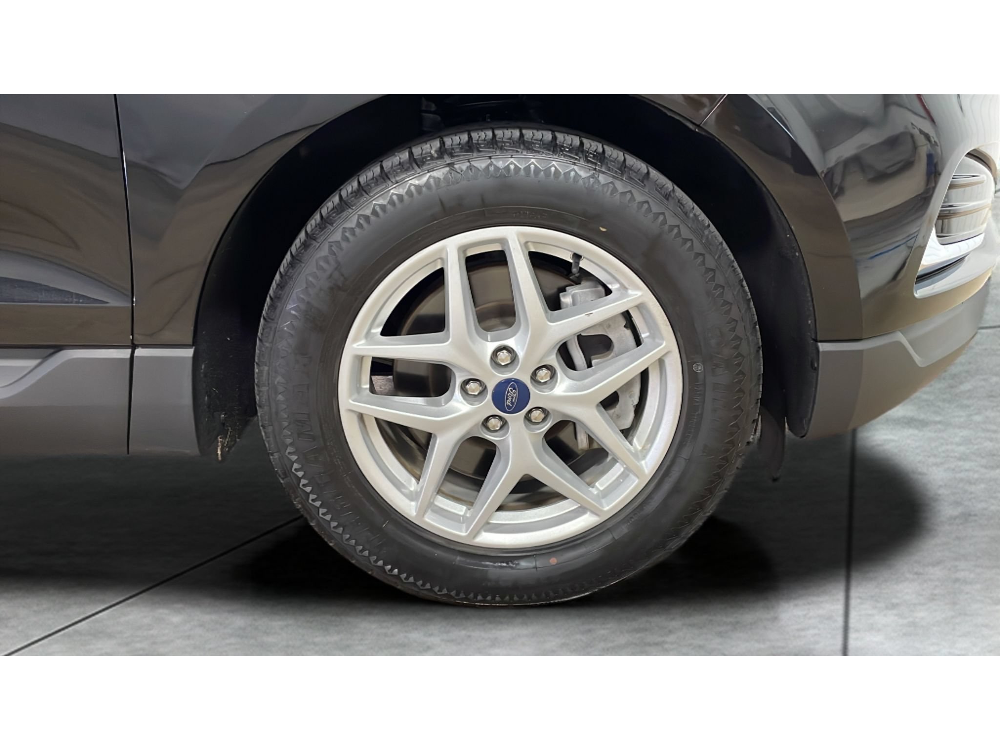 Used 2022 Ford Edge SEL AWD/4WD image 19