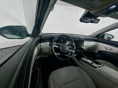 Used 2024 Hyundai Tucson Limited FWD image 18