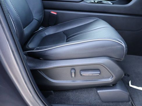 Used 2023 Honda Pilot Elite image 10