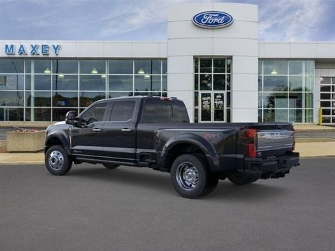 New 2026 Ford F450 Platinum w/ Platinum Plus Package image 92