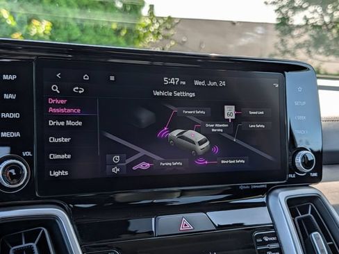 Used 2022 Kia Sorento S w/ Panoramic Sunroof Package AWD/4WD image 22