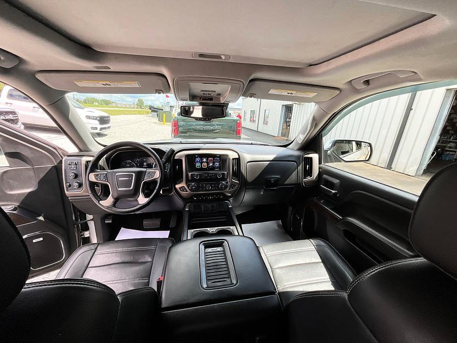 Used 2017 GMC Sierra 1500 Denali AWD/4WD image 38