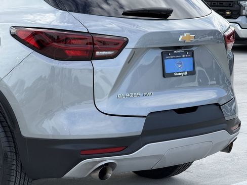 Certified 2025 Chevrolet Blazer LT image 6