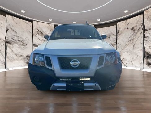 Used 2014 Nissan Xterra X image 8