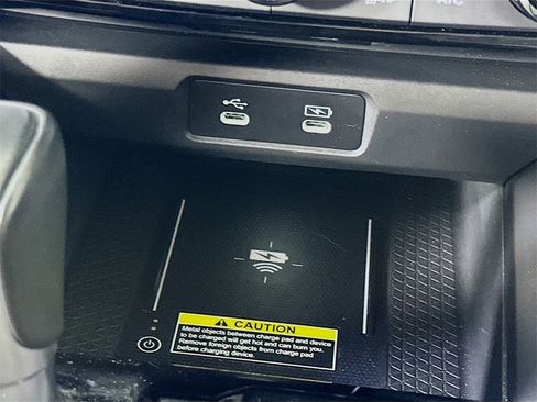 Used 2023 Honda Accord Touring image 28