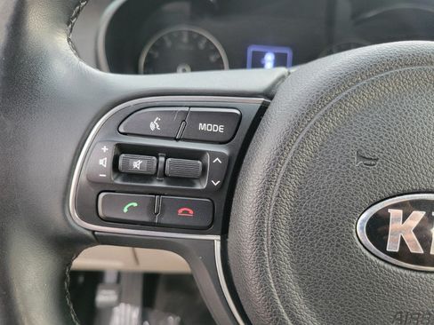 Used 2016 Kia Optima LX FWD image 30