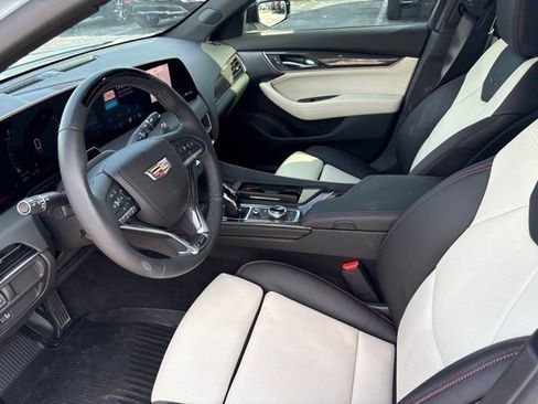 Certified 2026 Cadillac CT5 V w/ LPO, ONYX Package AWD/4WD image 11