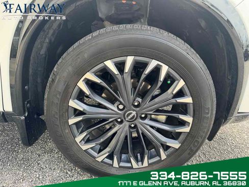 Used 2024 Nissan Rogue Platinum w/ Platinum Premium Package image 35