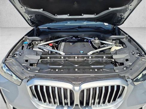 Used 2026 BMW X5 sDrive40i w/ Premium Package RWD image 25