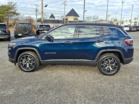 New 2026 Jeep Compass Limited image 8