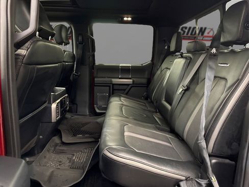 Used 2019 Ford F150 Platinum w/ Equipment Group 701A Luxury image 10