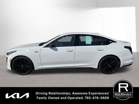 Used 2024 Cadillac CT5 V w/ LPO, ONYX Package image 7