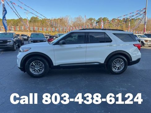 Used 2021 Ford Explorer XLT w/ Equipment Group 202A image 33