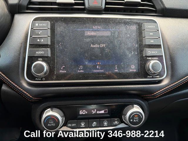 Used 2020 Nissan Versa SR FWD image 13