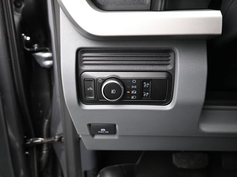 New 2026 Ford F250 XLT w/ FX4 Off-Road Package image 12