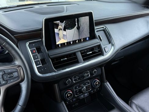 Used 2024 Chevrolet Suburban High Country AWD/4WD image 47