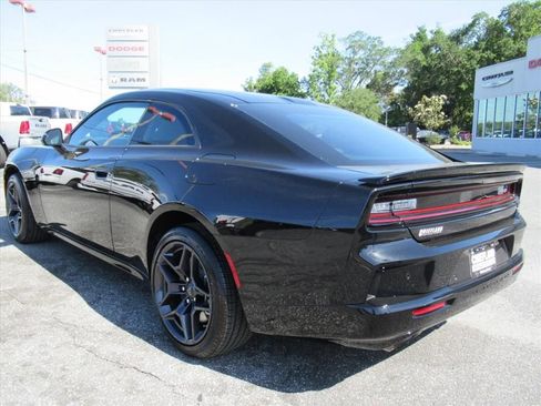 New 2026 Dodge Charger R/T w/ Performance Handling Group AWD/4WD image 5