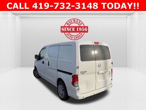 Used 2019 Nissan NV200 SV image 5