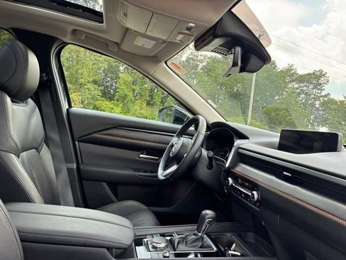 Used 2025 MAZDA CX-50 AWD 2.5 S w/ Premium Plus Pkg image 23