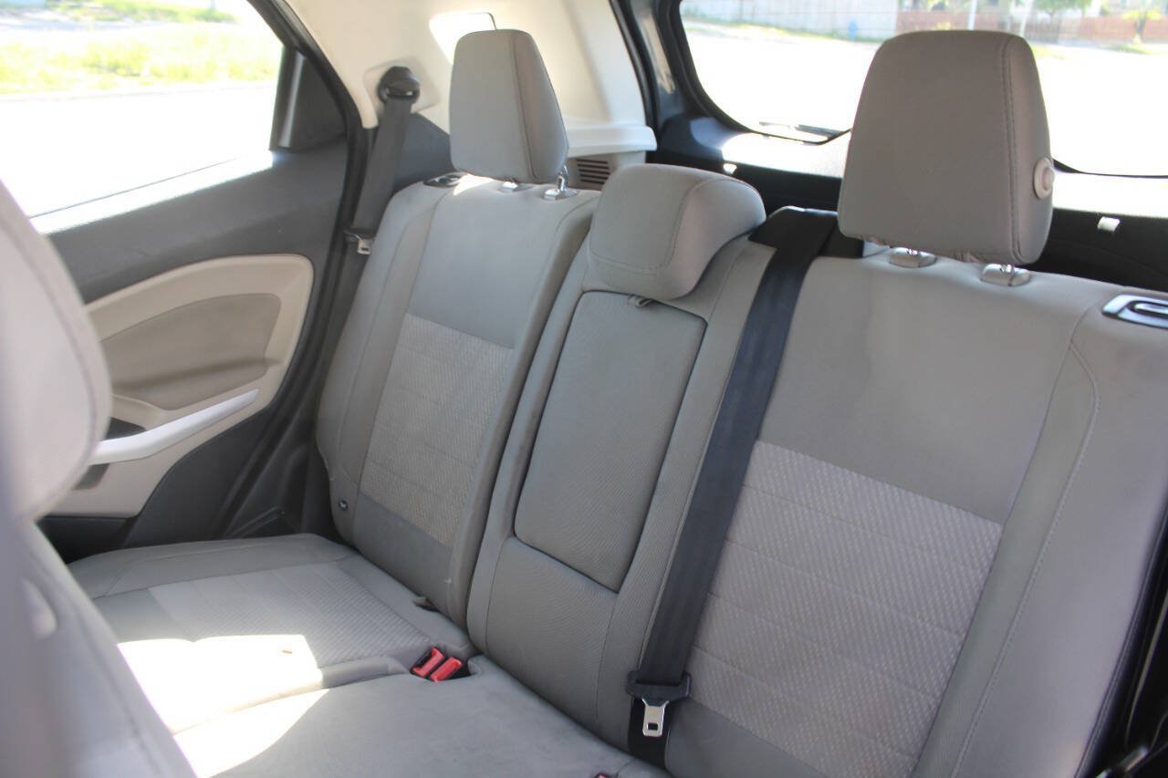 Used 2020 Ford EcoSport S FWD image 17