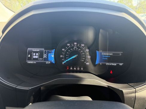 Used 2022 Ford Edge Titanium w/ Equipment Group 301A AWD/4WD image 7