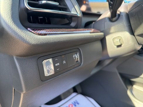 New 2026 Chevrolet Traverse RS w/ LPO, Floor Liner Package image 17