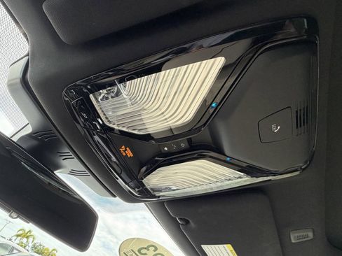 Certified 2023 BMW 530e w/ Premium Package RWD image 35