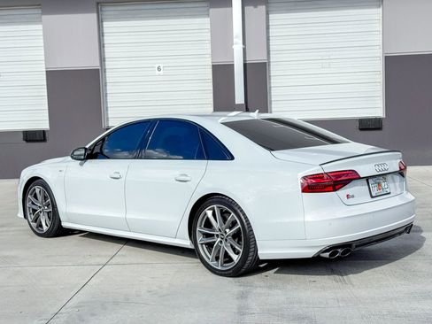 Used 2017 Audi S8 Plus w/ Black Optic Exterior Package image 4