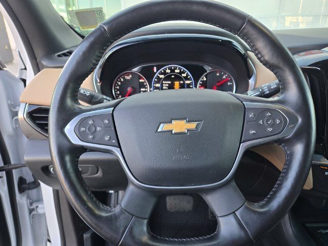 Used 2022 Chevrolet Traverse Premier w/ LPO, Floor Liner Package AWD/4WD image 23