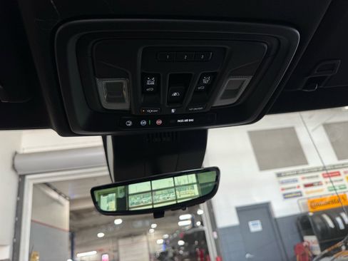 New 2026 GMC Sierra 1500 AT4 w/ AT4 Premium Package AWD/4WD image 21